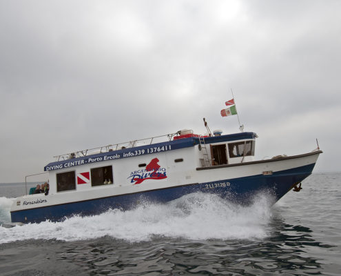 Abracadabra, la barca usata per i full day